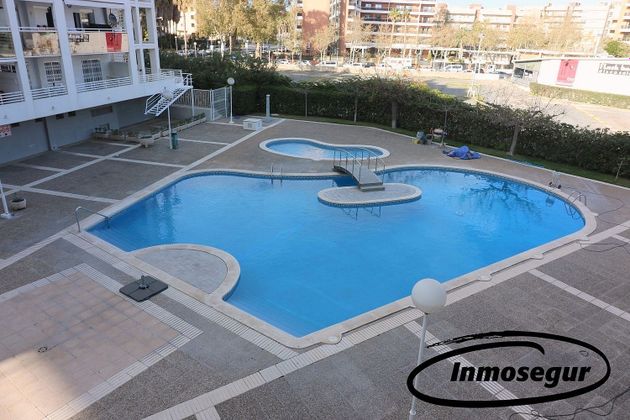 Foto 1 de Pis en venda a plaza D'europa de 2 habitacions amb terrassa i piscina