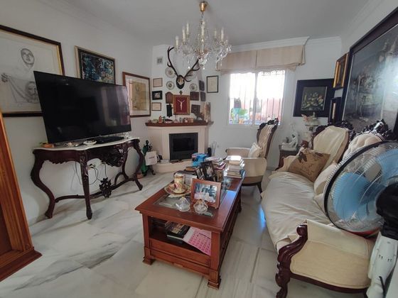 Foto 1 de Casa en venda a Viña Málaga de 3 habitacions amb terrassa i garatge