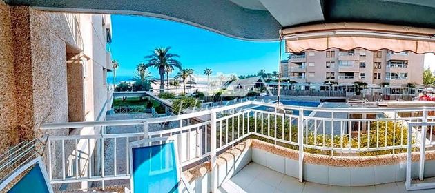 Foto 2 de Pis en venda a calle Iberia de 2 habitacions amb terrassa i piscina