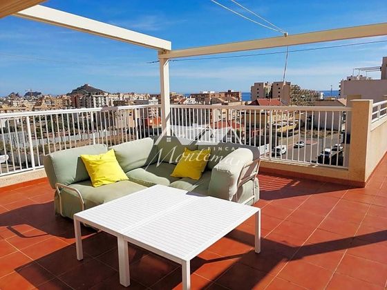 Foto 1 de Ático en venta en Águilas ciudad de 2 habitaciones con terraza y piscina