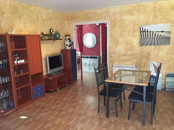 Foto 2 de Venta de piso en Vilafortuny - Cap de Sant Pere de 3 habitaciones con piscina y muebles