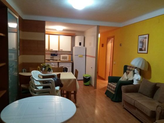 Foto 2 de Piso en venta en Mont-Roig de 2 habitaciones con piscina y garaje