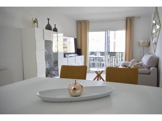 Foto 2 de Piso en venta en Calella de 3 habitaciones con terraza y garaje