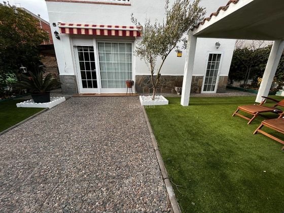 Foto 1 de Casa en venda a Dosrius de 5 habitacions amb terrassa i jardí