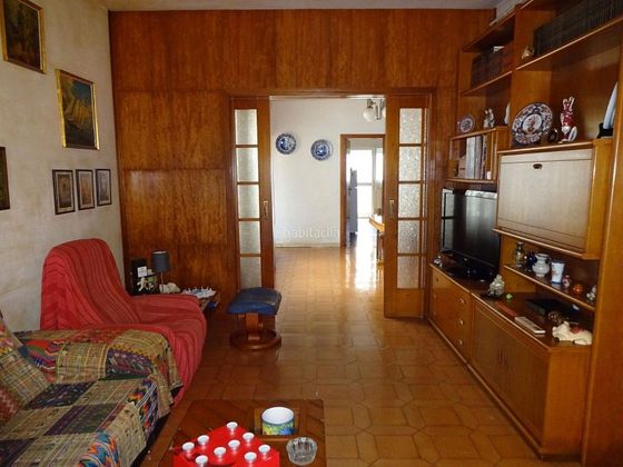 Foto 1 de Chalet en venta en Vilassar de Mar de 4 habitaciones con terraza y jardín