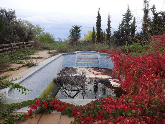Foto 2 de Venta de chalet en Arenys de Munt de 4 habitaciones con terraza y piscina