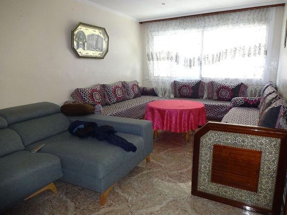Foto 1 de Pis en venda a Rocafonda de 3 habitacions amb terrassa i calefacció