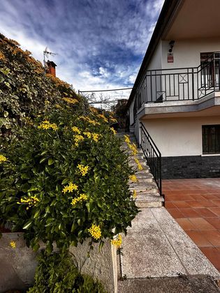 Foto 2 de Xalet en venda a Castellnou - Can Mir - Sant Muç de 3 habitacions amb terrassa i jardí