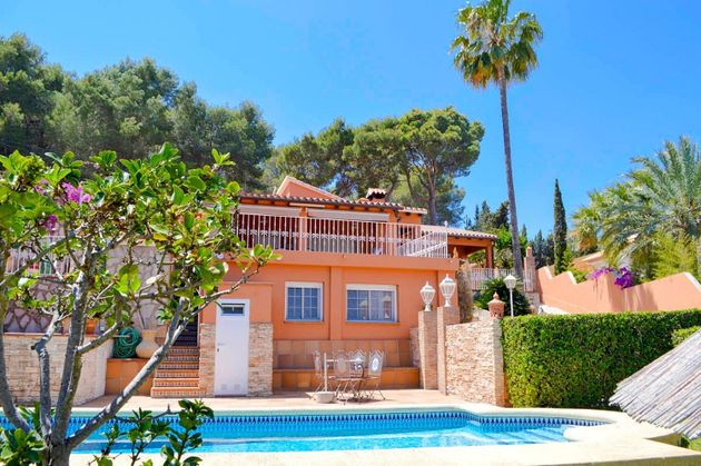 Foto 1 de Casa en venda a Les Rotes/Las Rotas de 4 habitacions amb terrassa i piscina