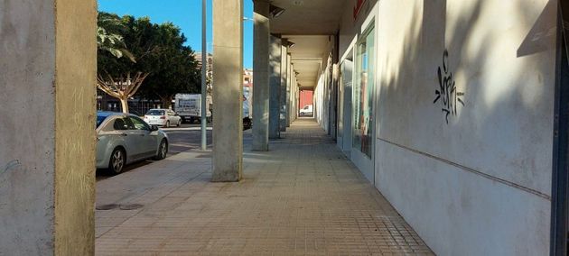 Foto 1 de Alquiler de local en Pabellón - Estación - El Corte Inglés de 180 m²