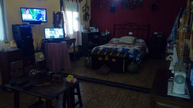 Foto 1 de Chalet en venta en Almerimar - Balerma - San Agustín - Costa de Ejido de 4 habitaciones con piscina y garaje