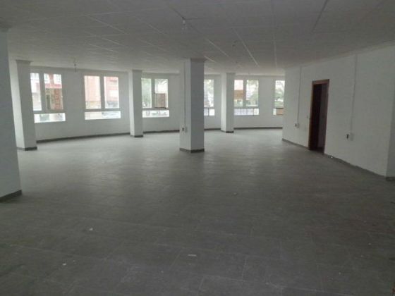 Foto 2 de Oficina en lloguer a Pabellón - Estación - El Corte Inglés de 160 m²