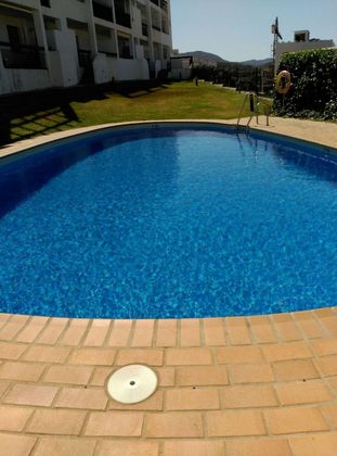 Foto 2 de Piso en venta en Ugíjar de 2 habitaciones con piscina y aire acondicionado