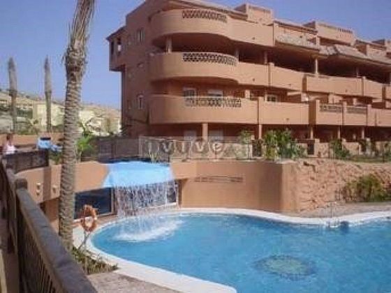 Foto 1 de Piso en venta en Almerimar - Balerma - San Agustín - Costa de Ejido de 2 habitaciones con terraza y piscina