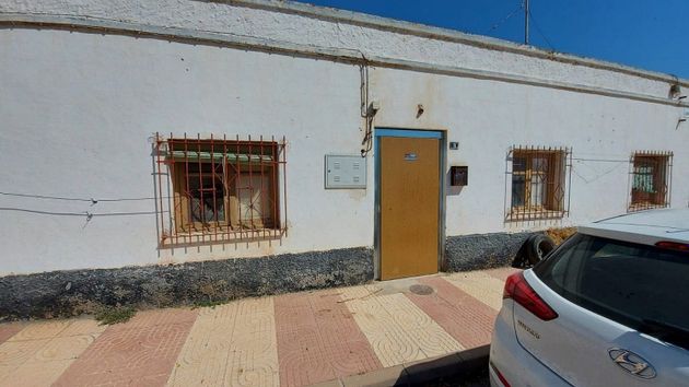 Foto 1 de Casa en venda a Carretera Mojonera – Cortijos de Marín de 4 habitacions i 214 m²