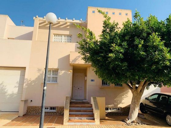 Foto 1 de Dúplex en venda a Almerimar - Balerma - San Agustín - Costa de Ejido de 6 habitacions amb terrassa i garatge