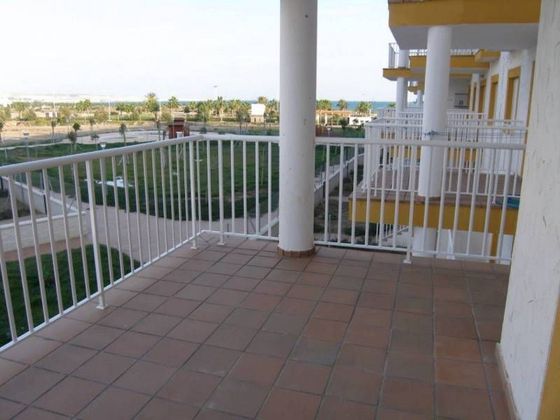 Foto 2 de Piso en alquiler en Almerimar - Balerma - San Agustín - Costa de Ejido de 1 habitación con terraza y piscina