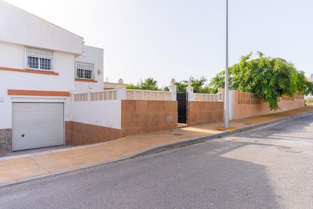 Foto 1 de Casa adossada en venda a Almerimar - Balerma - San Agustín - Costa de Ejido de 4 habitacions amb terrassa i garatge