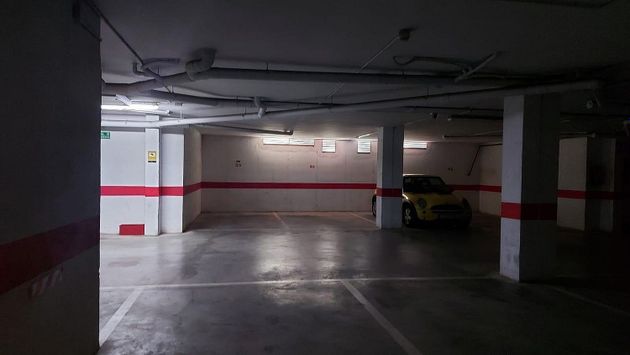 Foto 1 de Garatge en lloguer a Plaza de la Luz de 16 m²