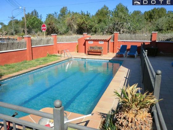 Foto 1 de Chalet en venta en Creixell de 5 habitaciones con terraza y piscina