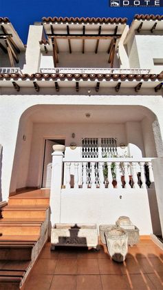 Foto 2 de Venta de casa adosada en Costa Daurada - Sant Gaietà de 3 habitaciones con terraza y balcón