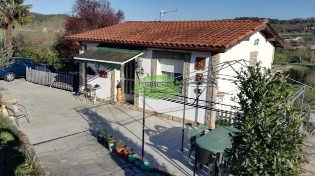 Foto 1 de Venta de chalet en Celanova de 2 habitaciones con terraza y jardín