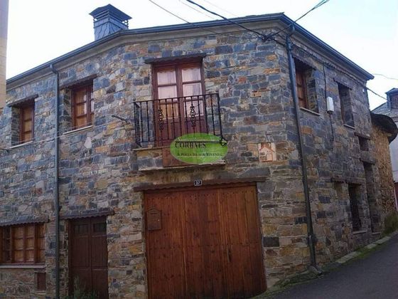 Foto 1 de Casa en venda a Vega de Espinareda de 3 habitacions amb garatge i calefacció