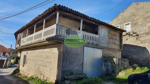 Foto 2 de Casa en venda a Xinzo de Limia amb jardí i balcó