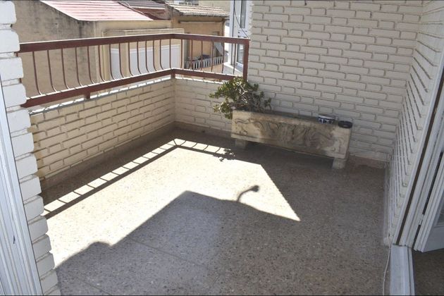 Foto 2 de Pis en venda a Mercado de 5 habitacions amb terrassa i garatge