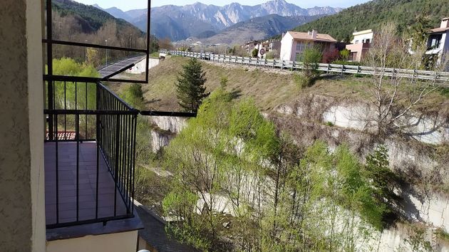 Foto 1 de Pis en venda a Guardiola de Berguedà de 3 habitacions amb terrassa i balcó