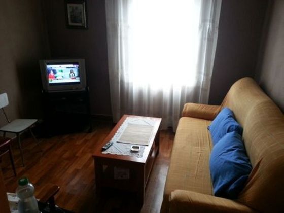 Foto 1 de Piso en venta en La Vega - Oteruelo de 2 habitaciones con calefacción