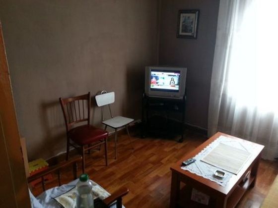 Foto 2 de Pis en venda a La Vega - Oteruelo de 2 habitacions amb calefacció