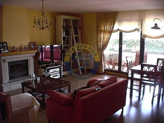 Foto 1 de Casa en venda a Villasabariego de 3 habitacions amb terrassa i piscina