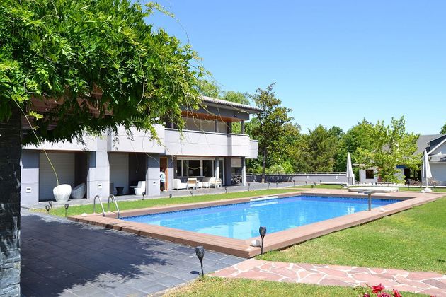 Foto 1 de Xalet en venda a Fuente del Fresno de 6 habitacions amb terrassa i piscina