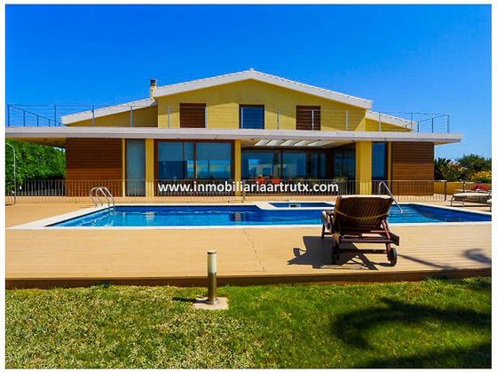 Foto 1 de Xalet en venda a Ciutadella de 5 habitacions amb terrassa i piscina