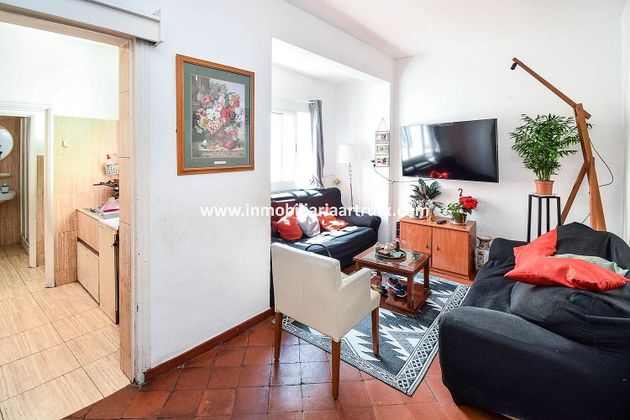 Foto 1 de Casa en venta en Ciutadella de 3 habitaciones con terraza