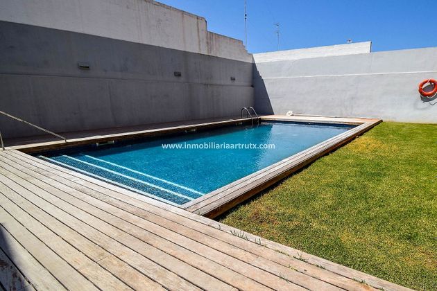 Foto 1 de Pis en venda a Ciutadella de 2 habitacions amb piscina i garatge