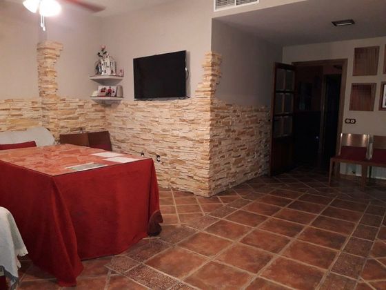 Foto 1 de Venta de piso en Ctra. Circunvalación - La Magdalena de 3 habitaciones con garaje y aire acondicionado