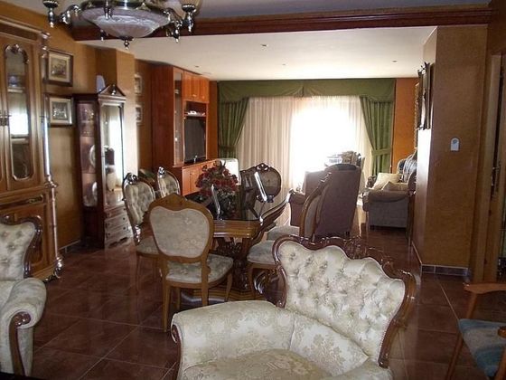 Foto 2 de Chalet en venta en Guardia de Jaén (La) de 3 habitaciones con terraza y piscina