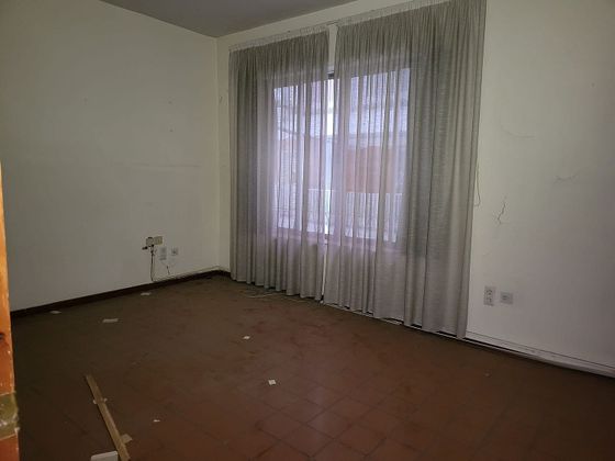 Foto 2 de Oficina en venta en Linares con aire acondicionado