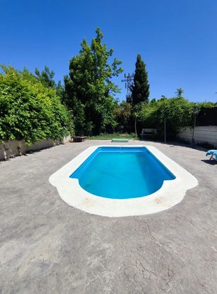 Foto 1 de Chalet en venta en Úbeda de 3 habitaciones con piscina y jardín