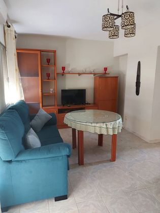 Foto 1 de Piso en alquiler en Peñamefecit - Avda Barcelona de 2 habitaciones con muebles y balcón