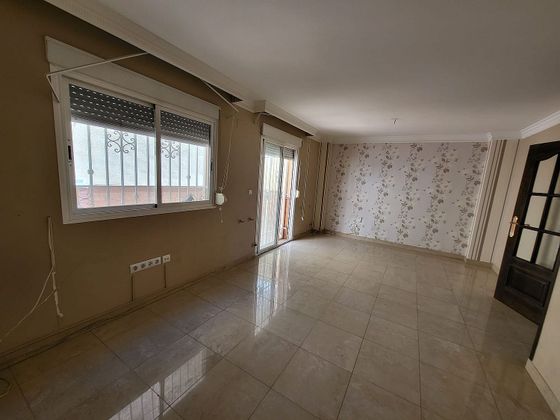 Foto 1 de Venta de casa adosada en Alcantarilla - La Glorieta de 4 habitaciones con terraza y garaje