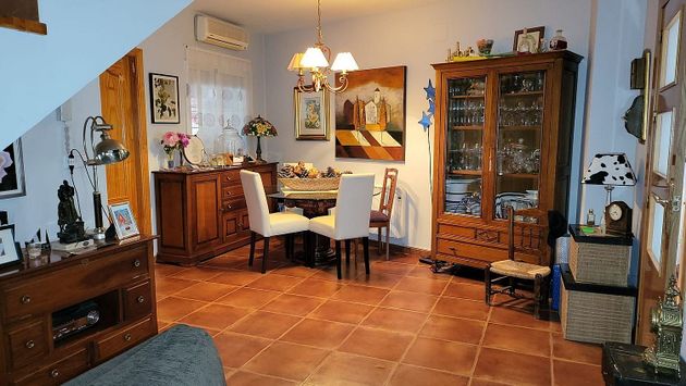 Foto 2 de Casa adossada en venda a Guardia de Jaén (La) de 3 habitacions amb terrassa i piscina