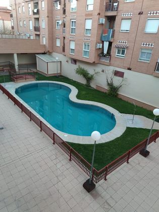 Foto 1 de Pis en venda a Úbeda de 3 habitacions amb terrassa i piscina