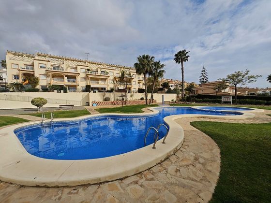 Foto 1 de Ático en venta en urbanización Casanova I de 2 habitaciones con terraza y piscina