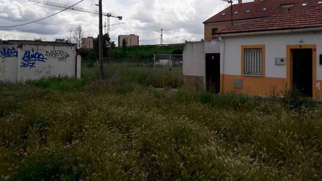 Foto 1 de Venta de terreno en Humanes de Madrid de 671 m²