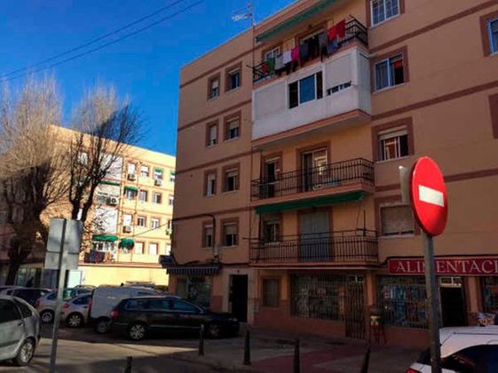 Foto 2 de Pis en venda a calle Valencia de 3 habitacions i 65 m²