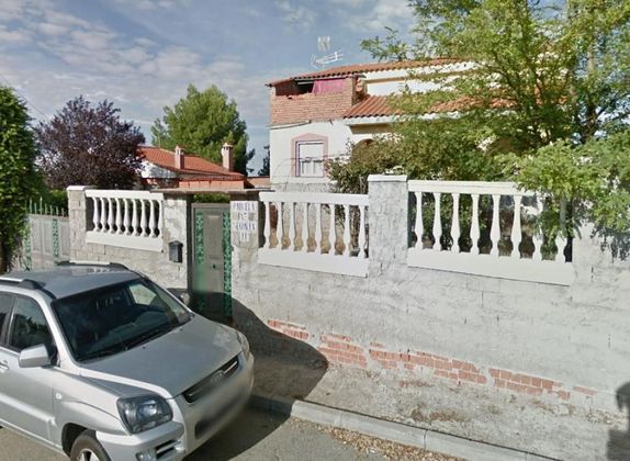 Foto 1 de Xalet en venda a Colmenar de Oreja de 2 habitacions amb terrassa i jardí