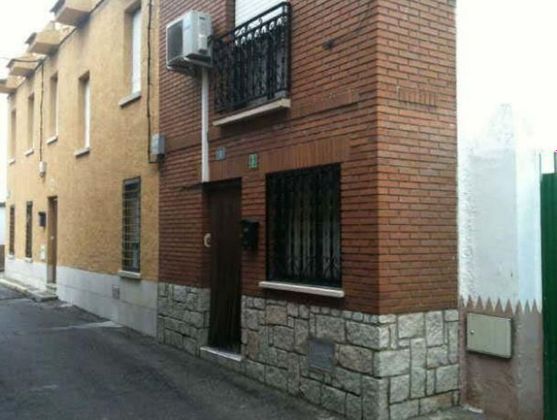Foto 1 de Casa en venta en calle Camilo José Cela de 3 habitaciones con balcón